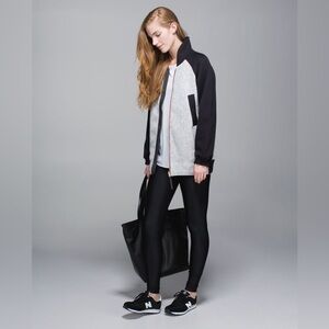 Lululemon Both Ways Bomber jacket Size: 8